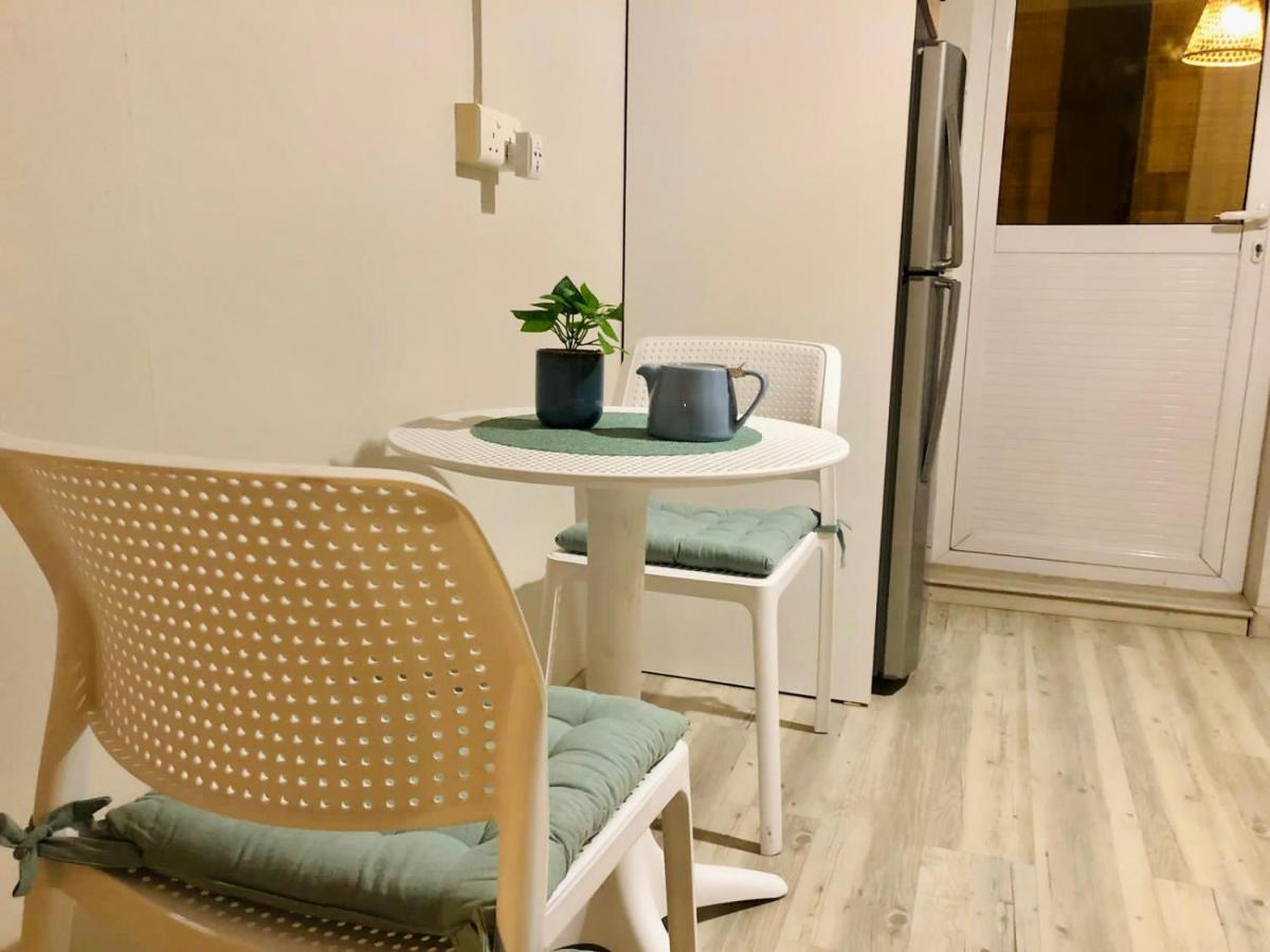 Ibiza Apartment - 150M From The Beach Flic-en-Flacq Eksteriør bilde
